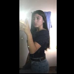 Meet your Posher, Noemy